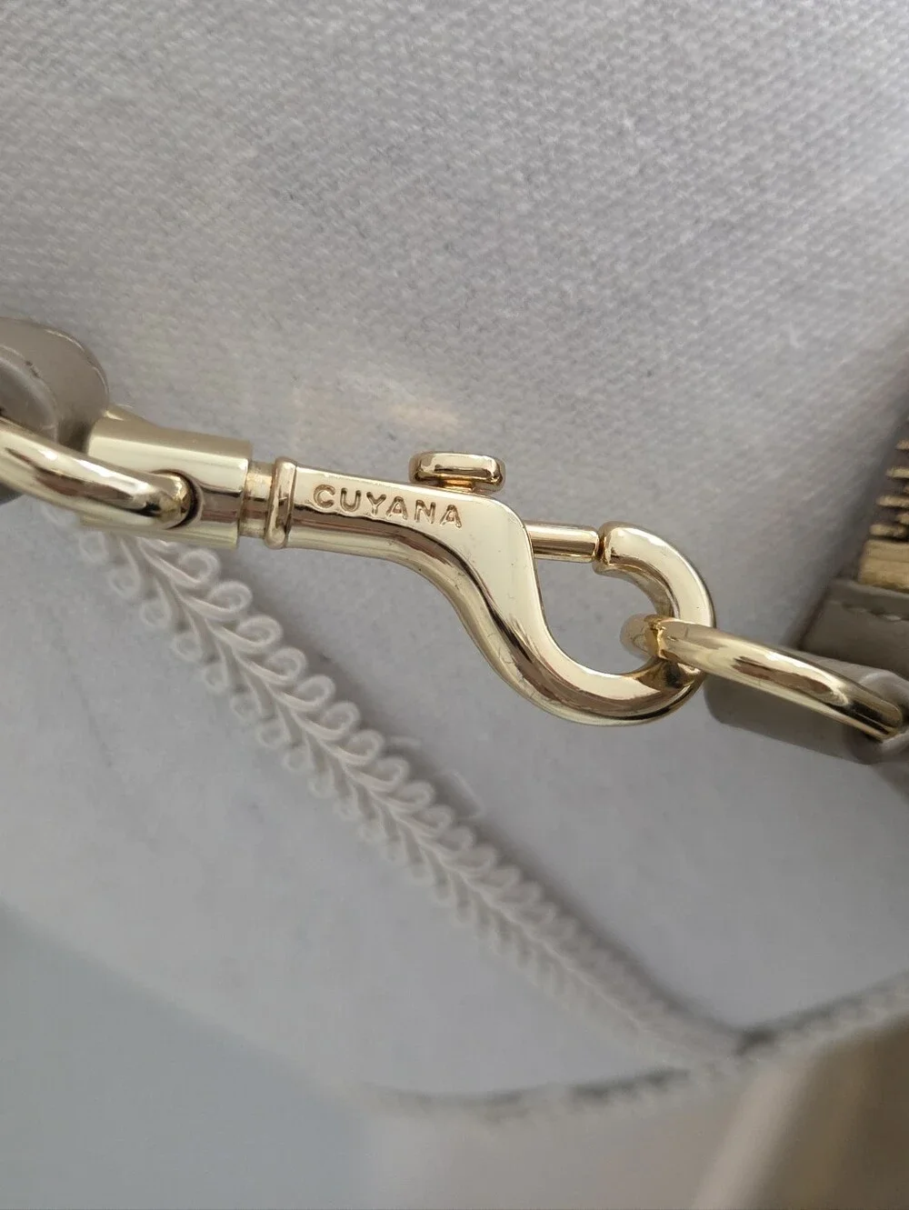 Cuyana Pebbled Leather Curved Crossbody Bag In Stone Beige - Picture 13 of 15